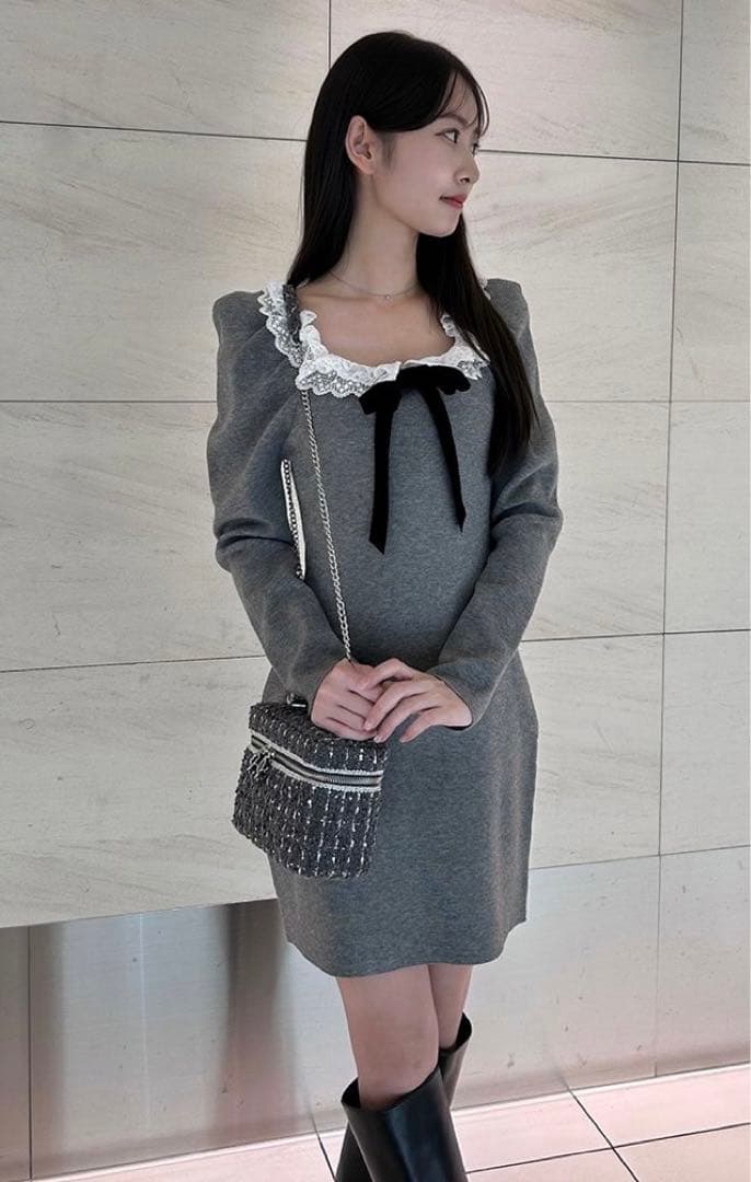 ウサギオンライン限定商品】SNIDEL フリルネックニットワンピース