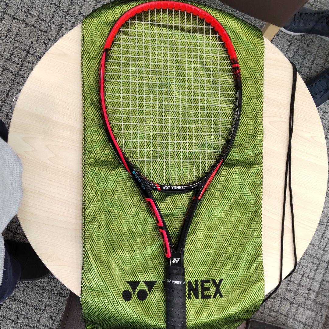ヨネックス テニスラケット VCRE SV98 赤黒 - メルカリ