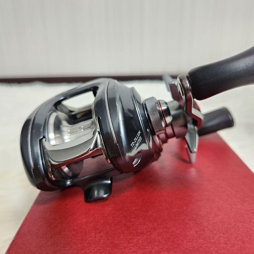限定生産モデル☆Daiwa ZILLION J Dream 7.9R 右ハンドル
