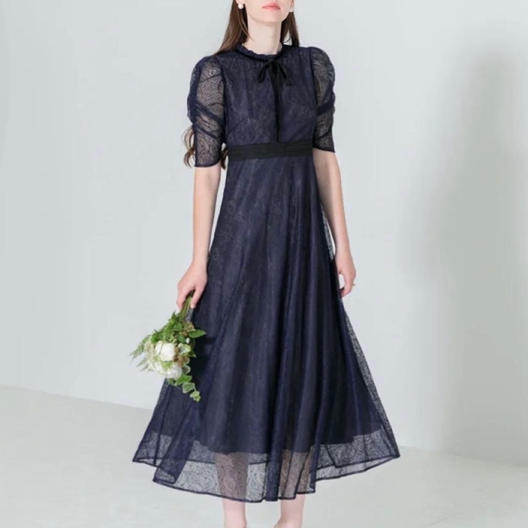 【極美品】Leja ウエストマークパフスリーブ総レースロングドレスワンピース セール】【LEJA】ウエストマークパフスリーブ総レースロングドレス