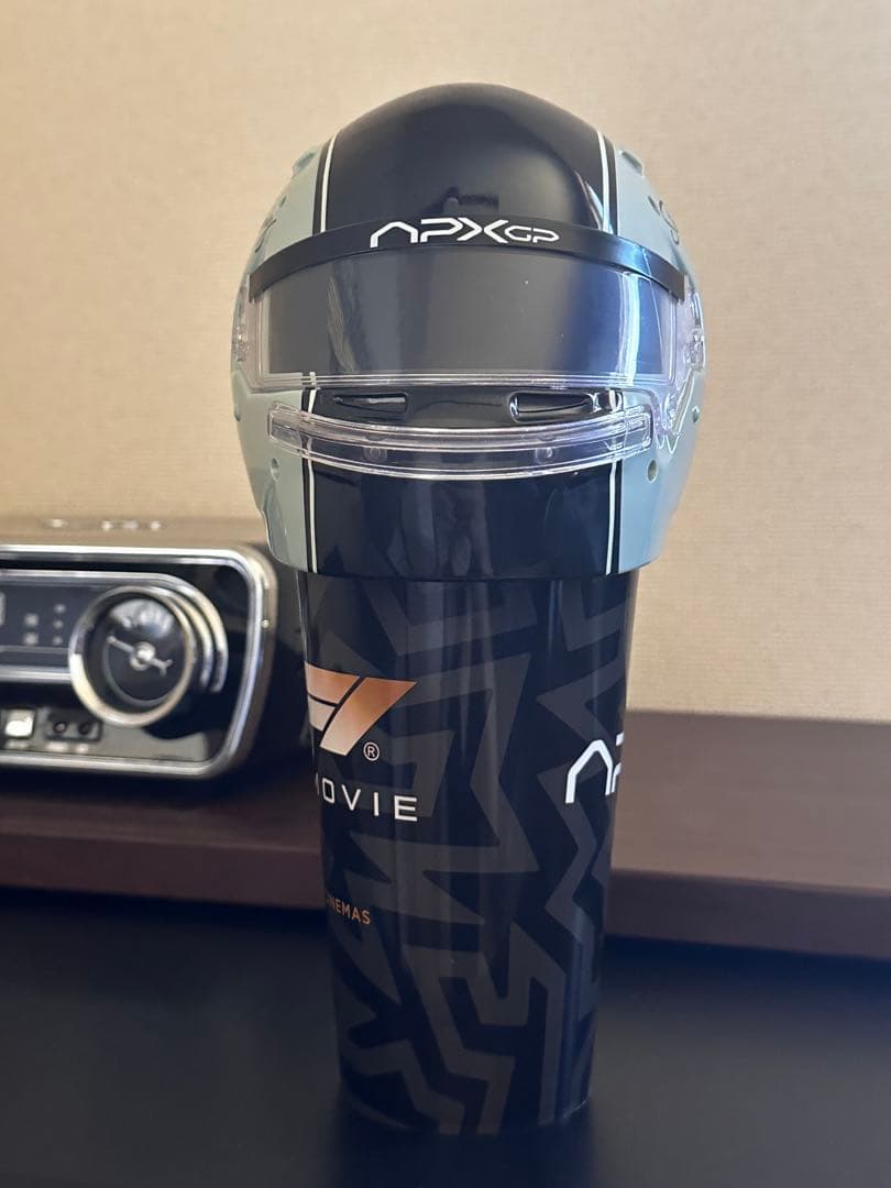 映画 F1 THE MOVIE ヘルメットフィギュア ドリンクカップ エフワン