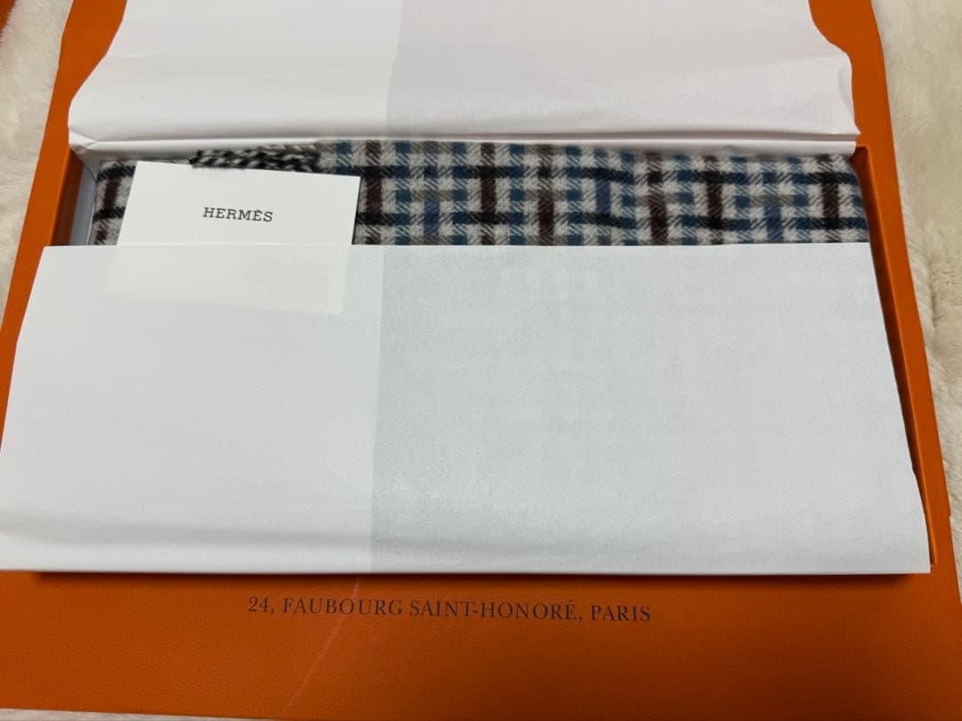 新品未使用　エルメス　HERMES カシミアマフラー 《Hエコセ》　ブルー