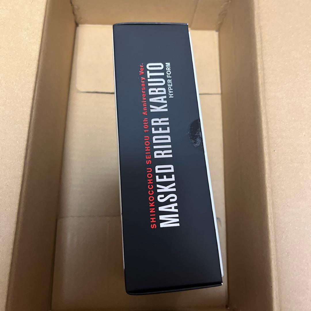 S.H.Figuarts 真骨彫　仮面ライダーカブト　ハイパーフォーム　10th