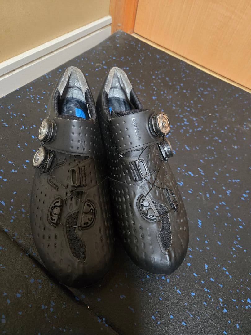 shimano シマノSH-RC9、42.5サイズ（26.8cm）