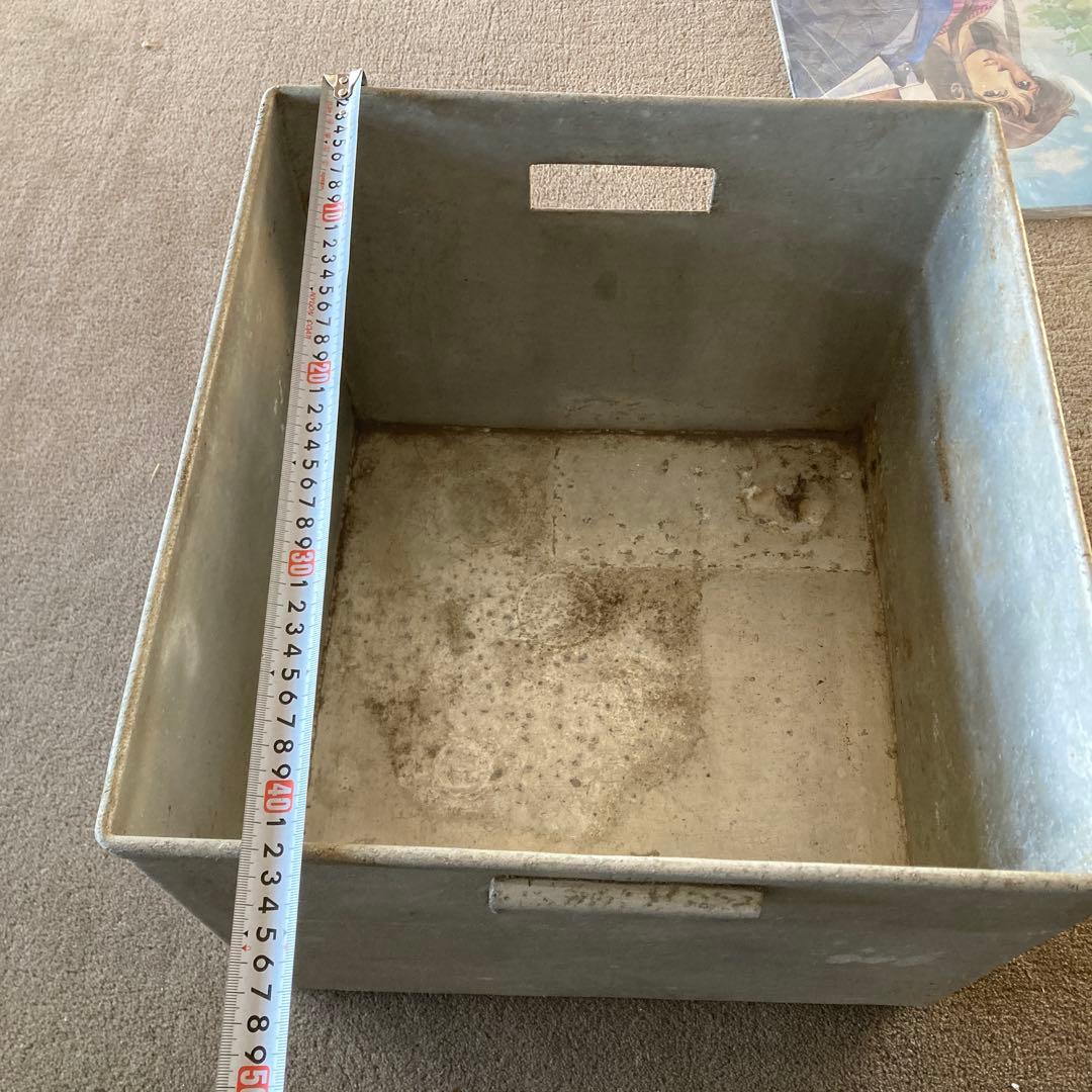 分厚いアルミコンテナ レコードボックス アルミ 5.6kg ビンテージ A