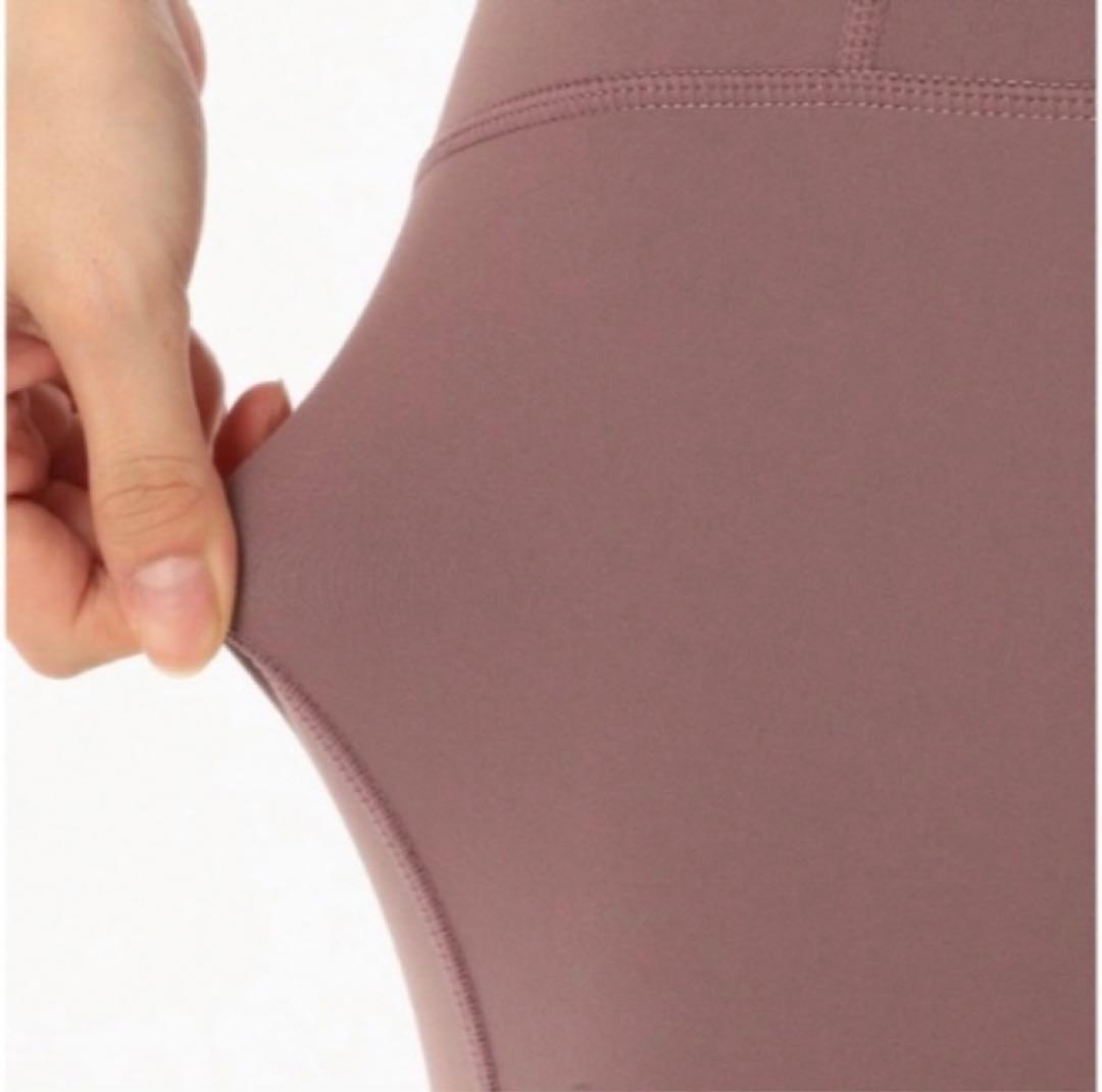 チャコット ハイテンション美脚 フィットレギンス オンライン限定希少