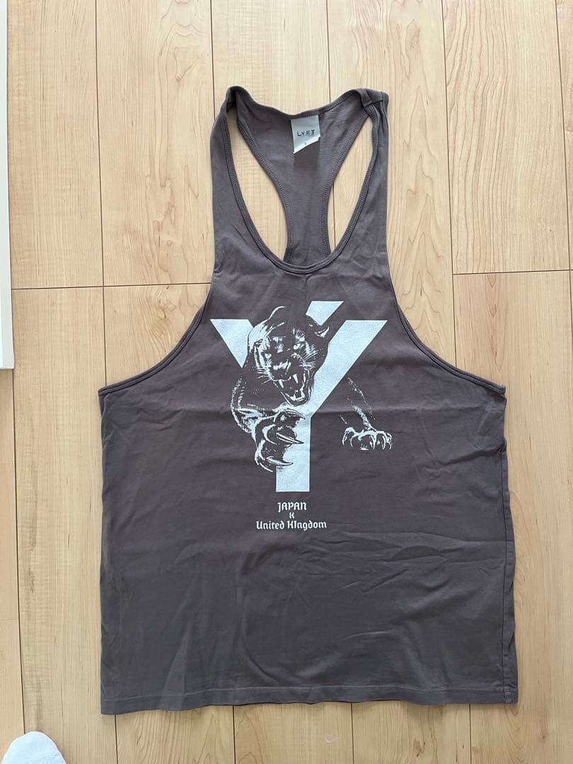 LYFT ブラウン タンクトップ - メルカリ