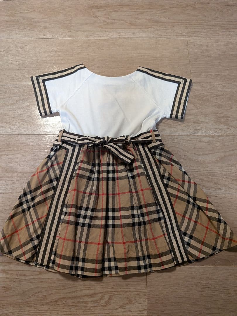 BURBERRY 半袖 チェック柄 ワンピース 92cm BURBERRY 半袖 チェック柄 ワンピース 92cm Burberry チェック 半袖