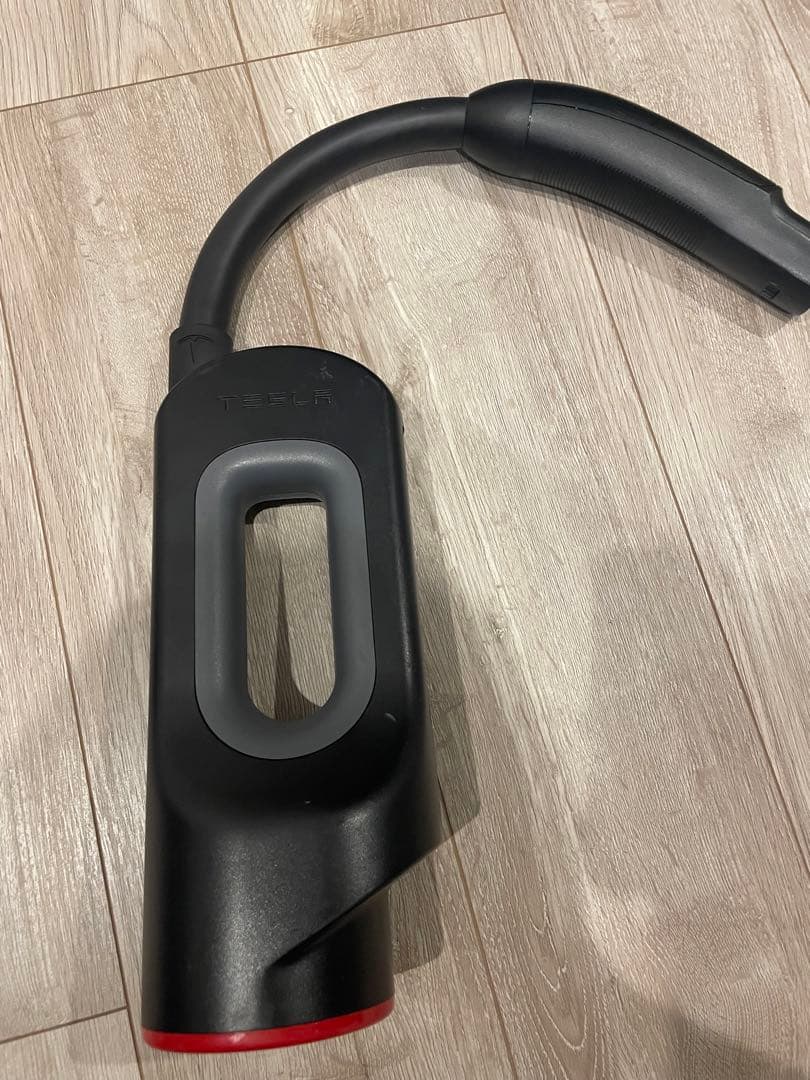 Tesla テスラ チャデモアダプター chademo送料込みです。 L108497569