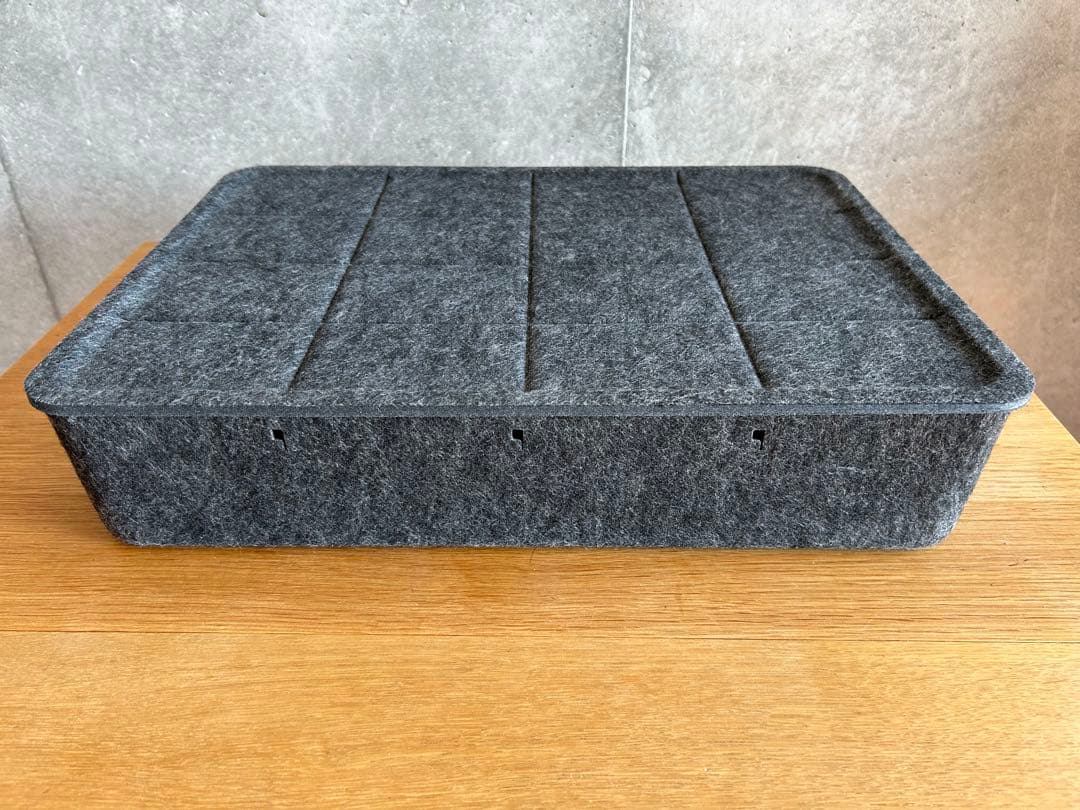USM イノス　ローボックス　トレイ付き① USMイノスボックス ローボックス500アントラサイト トレイ付き