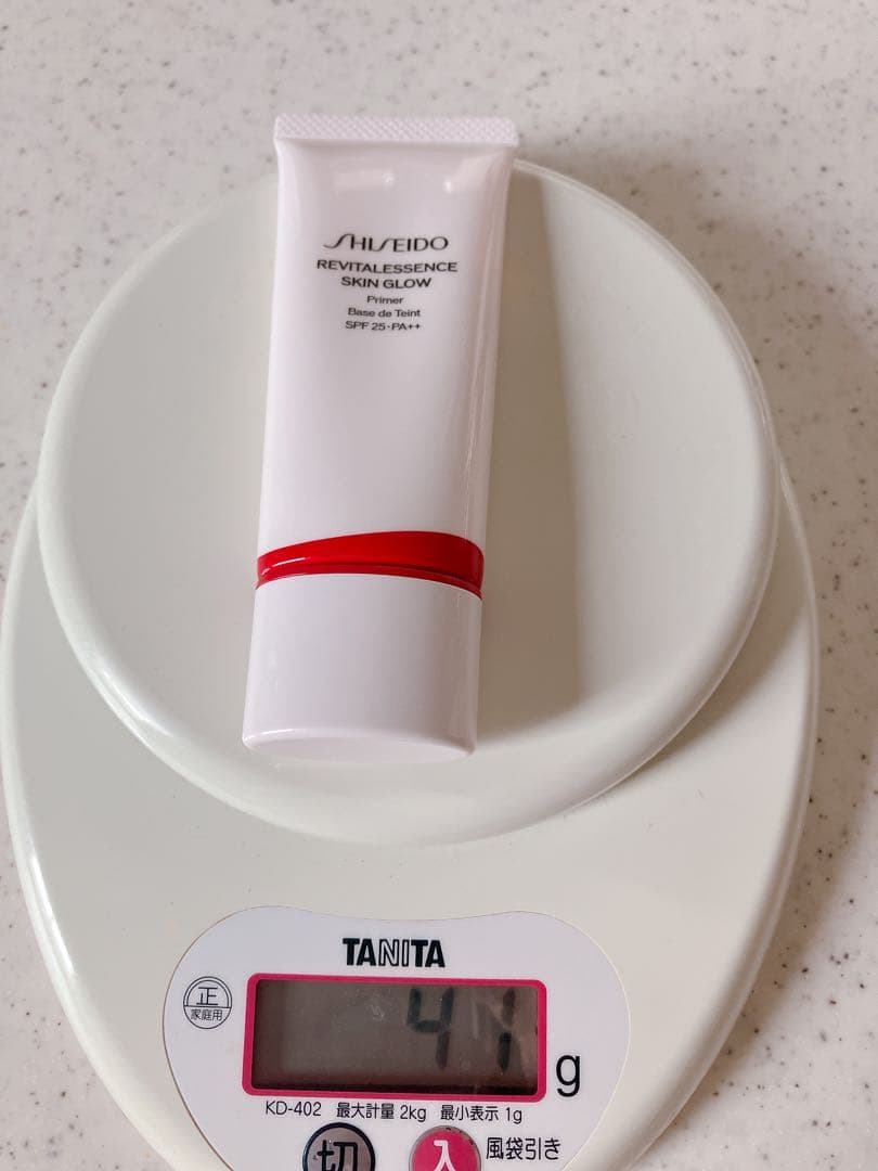 エッセンス スキングロウファンデーション130・プライマー エッセンス