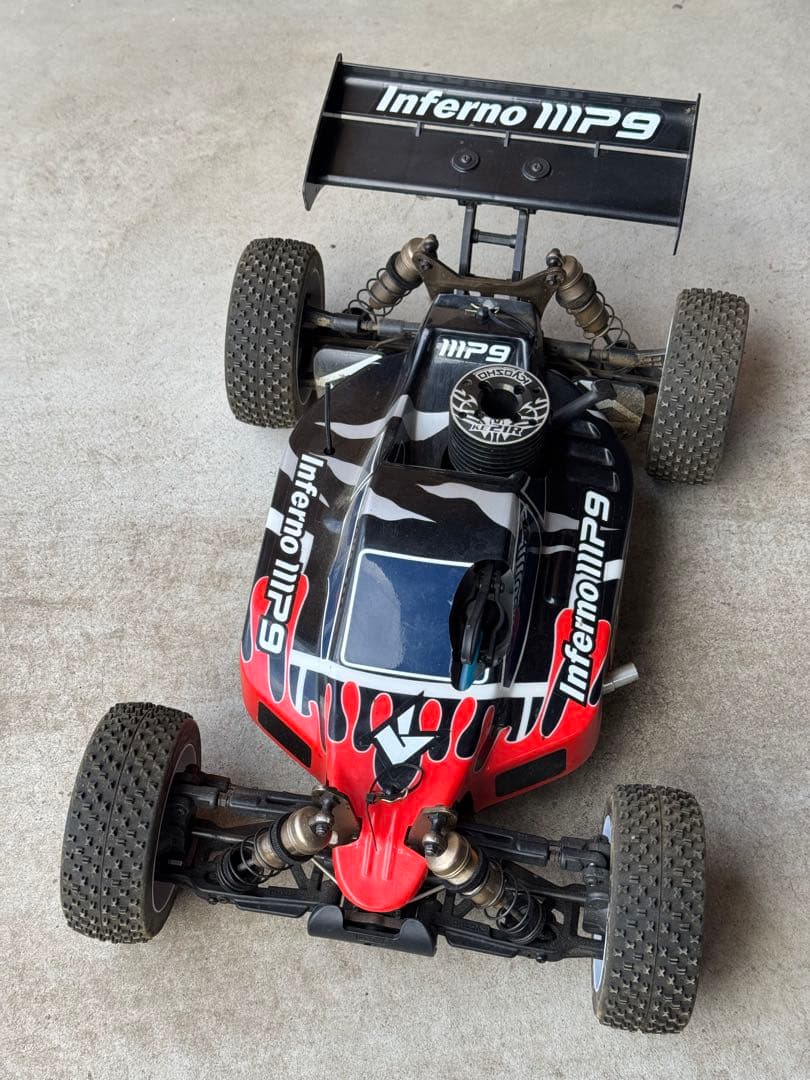 Inferno MP9 エンジンラジコンカー 1/8スケール ラジオコントロール 21エンジン 4WDレーシングバギー