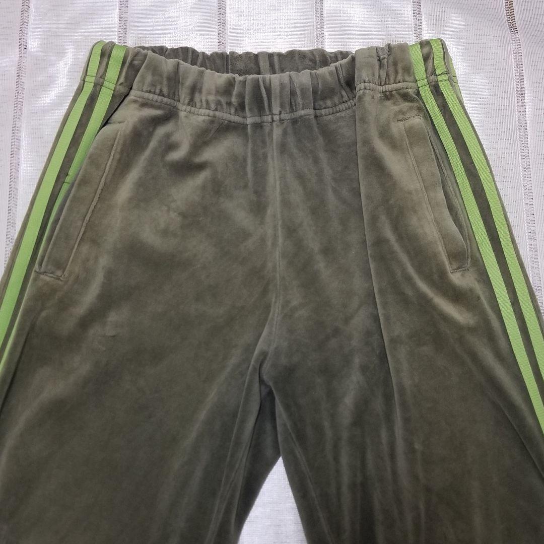 adidas】オリーブグリーン/カーキ ベロア ジャージ セットアップ M