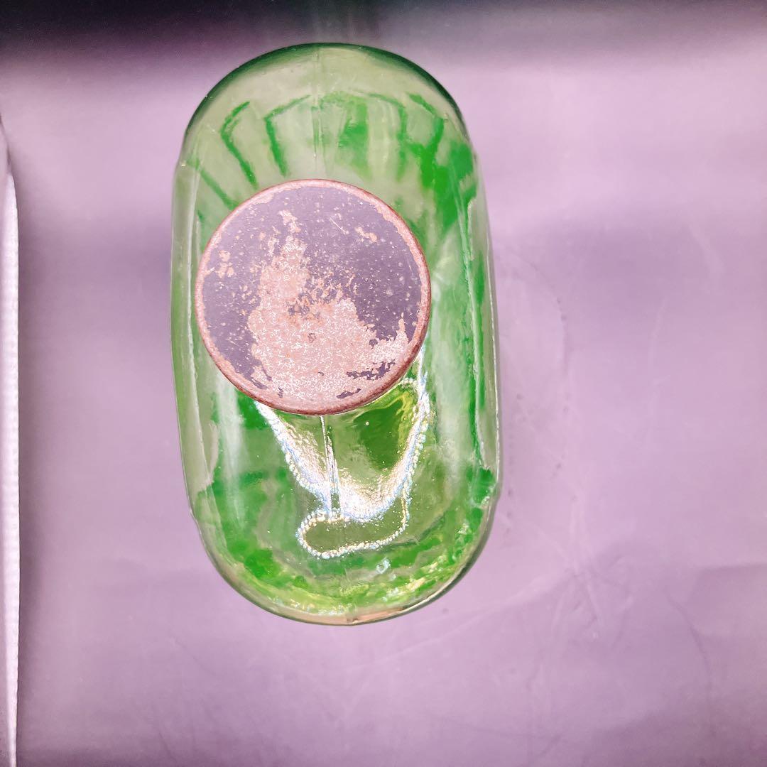 ウランガラス 2L ウォーターボトル ディプレッショングラス 大正浪漫