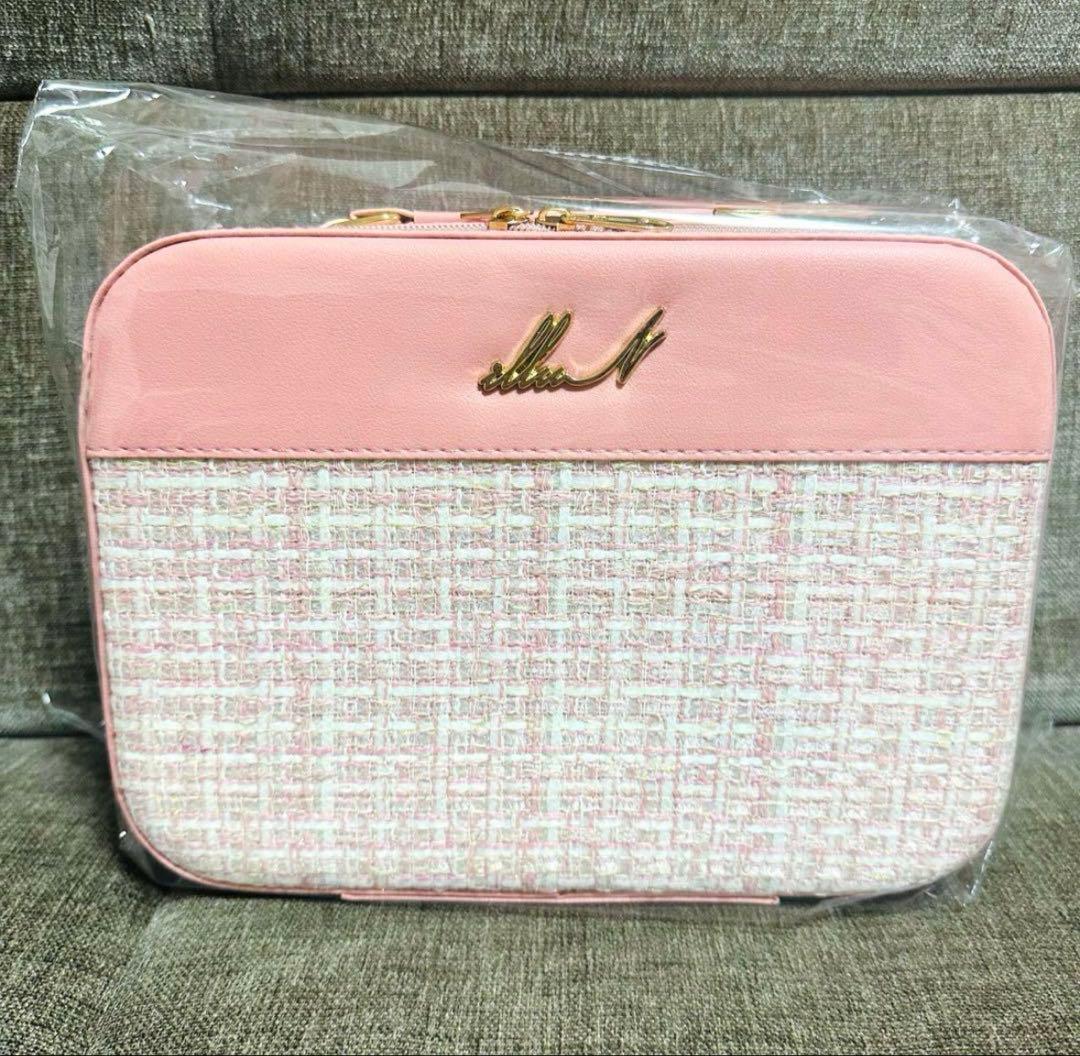 辻希美プロデュース illuN ホリデーセット メイクボックス - メルカリ