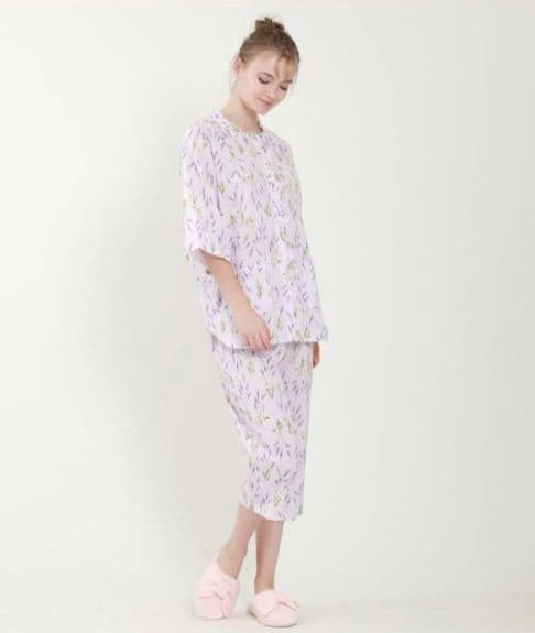 ◎新品 Narue ナルエー 高島ちぢみ パジャマ フリル ラベンダーパープル系 高島ちぢみラベンダーフリルパジャマ｜パジャマ｜ナルエー公式通販サイト