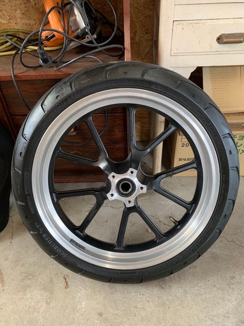 MICHELIN HARLEY-DAVIDSON ホイール MICHELIN SCORCHER 21 - Motorcycle Tire | MICHELIN USA