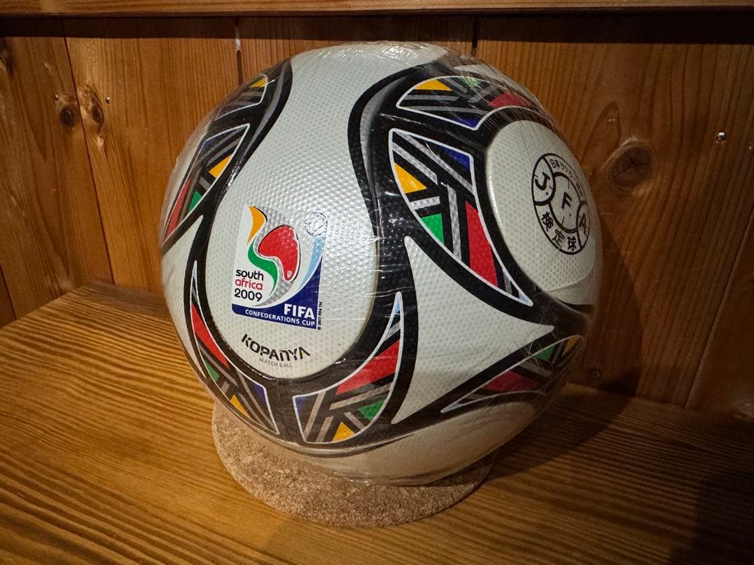 激レア新品★コンフェデレーションズカップ2009 Kopanya 公式球 激レア新品☆コンフェデレーションズカップ2009 Kopanya 公式球 Adidas
