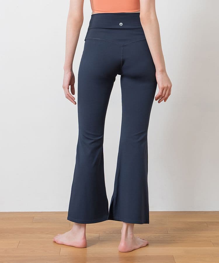 SUKALA】ベーシックフレアパンツカラー ネイビー Lサイズ 【SUKALA