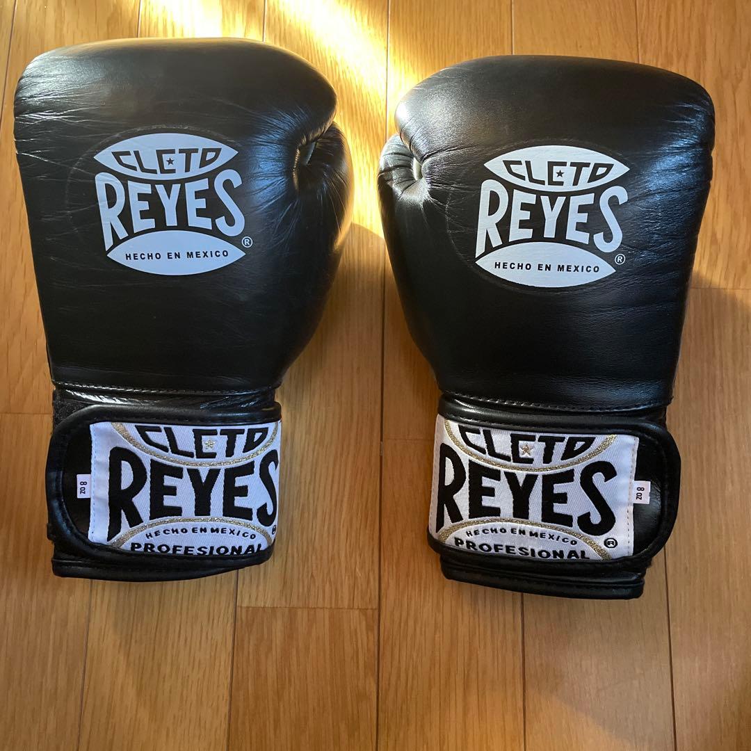 CLETO REYES ボクシンググローブ 8オンスPROFESSIONAL 黒 Boxing gloves Cleto Reyes Professional CB2 Black with laces