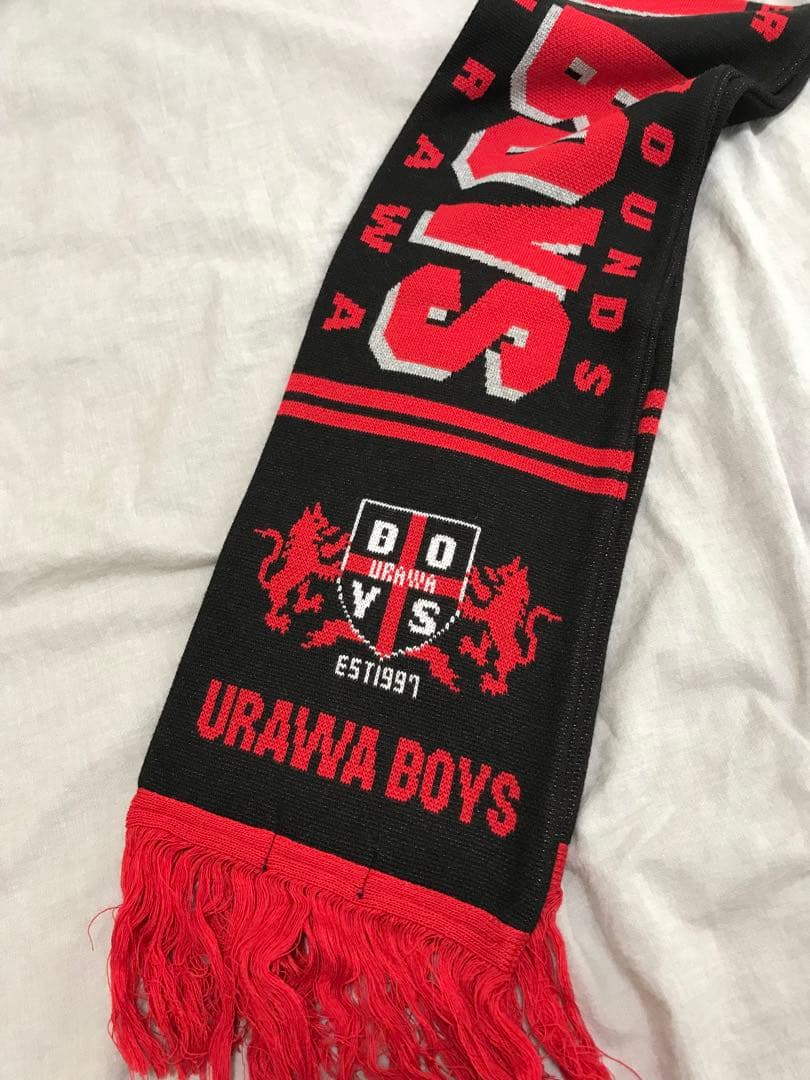 浦和レッズ 浦和ボーイズ URAWA BOYSニットマフラー - メルカリ