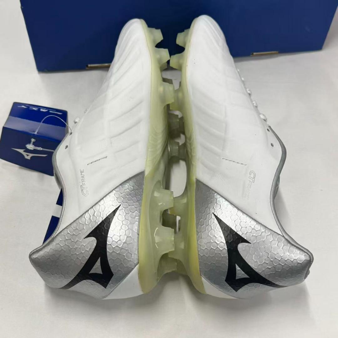 Mizuno ミズノ　レビュラ V1　P1GA188109　25.5cm