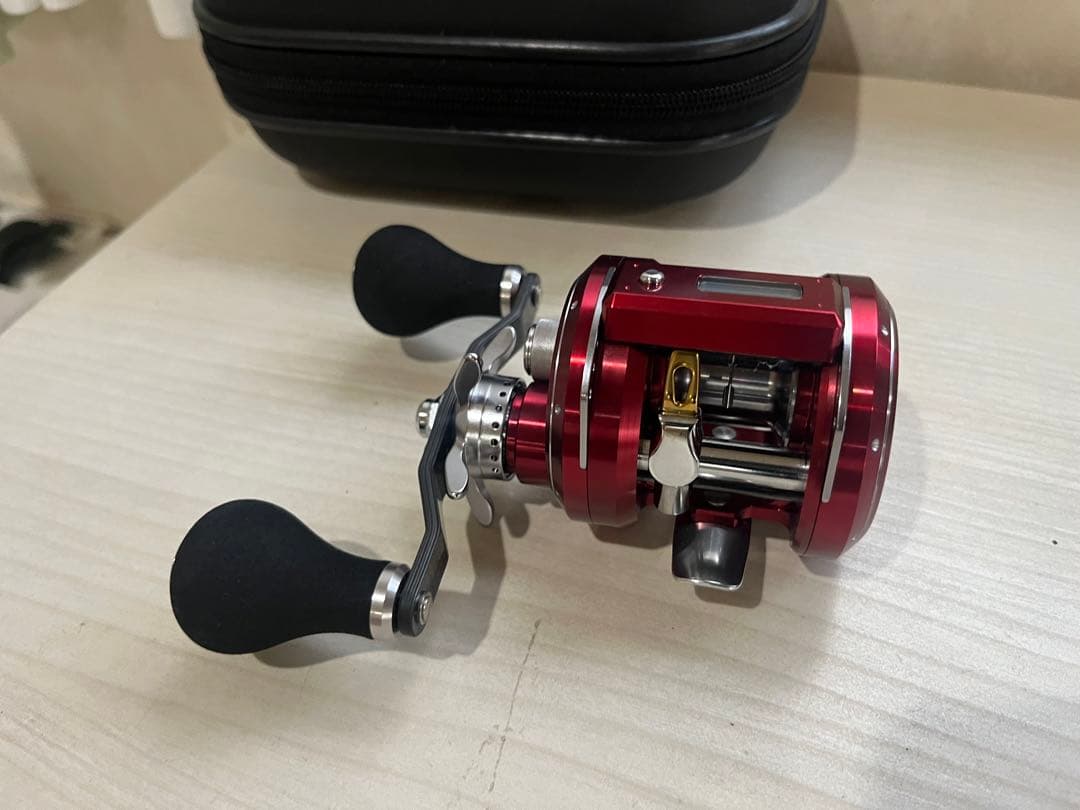 ★☆超希少　ダイワ ミリオネア ICV 100 50thエディション 新品