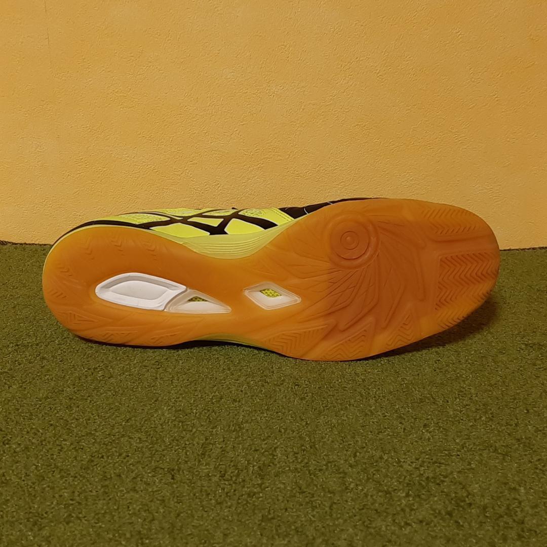 新品 フットサルシューズ アシックス デスタッキ 6K 廃盤 レア 27.5cm