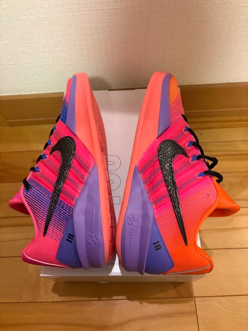 Nike サブリナ3 By you カスタマイズ 新品未使用 - メルカリ