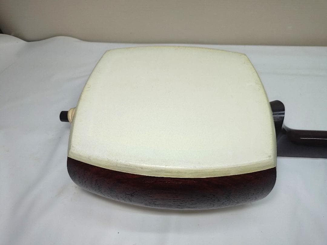 三味線中棹 本体破れあり 紅木 金細 二本溝 東さわり 子持ち綾杉