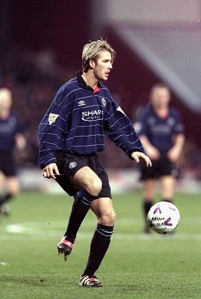 UMBROマンチェスターユナイテッド 99/00 アンブロ パイル アウェイユニ