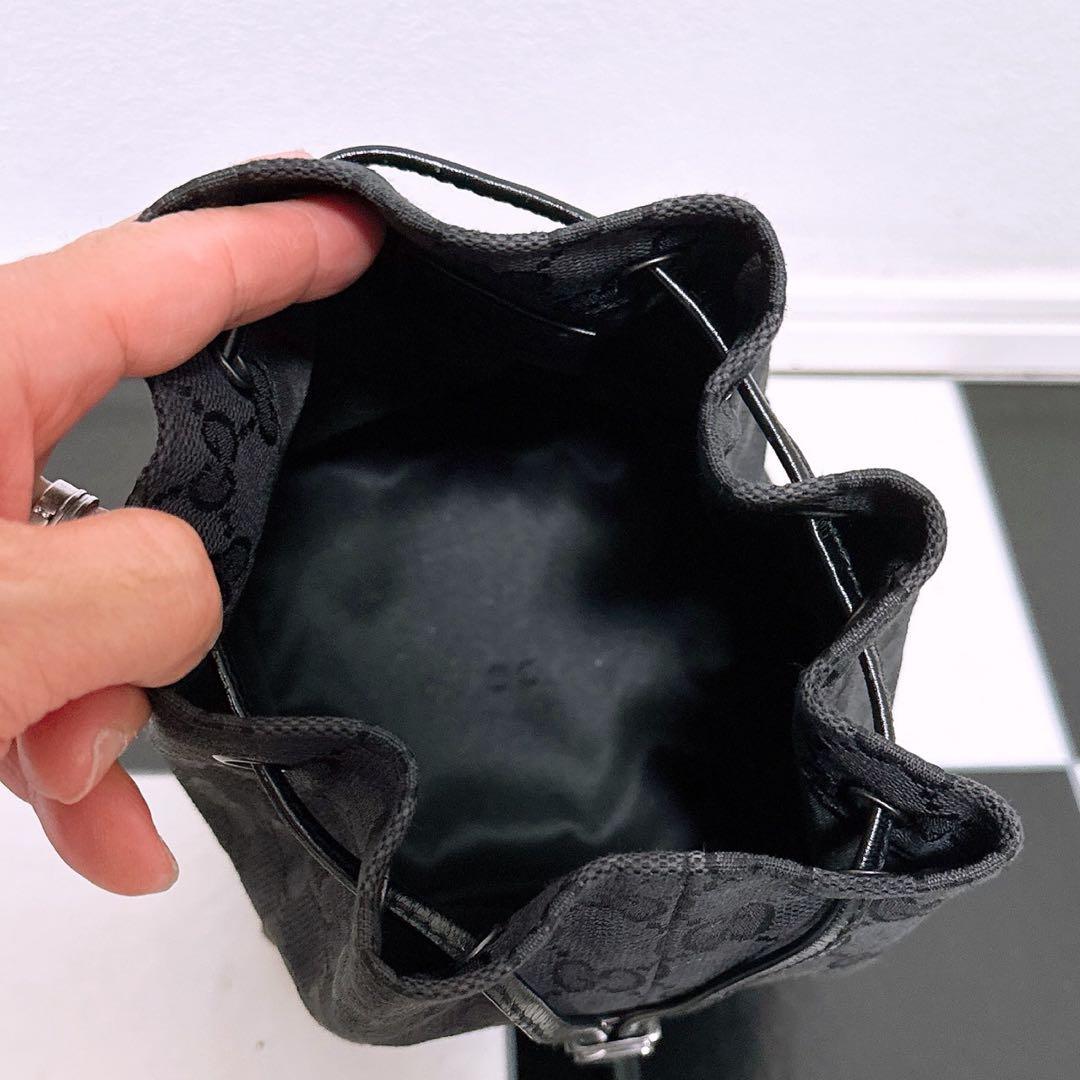 《美品》GUCCI(グッチ)巾着ミニバッグ ポーチ