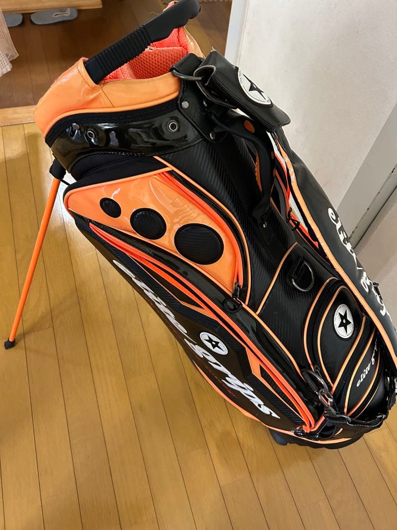 値下！elite grips ゴルフバッグ・キャディバッグ カバー無しの為格安で