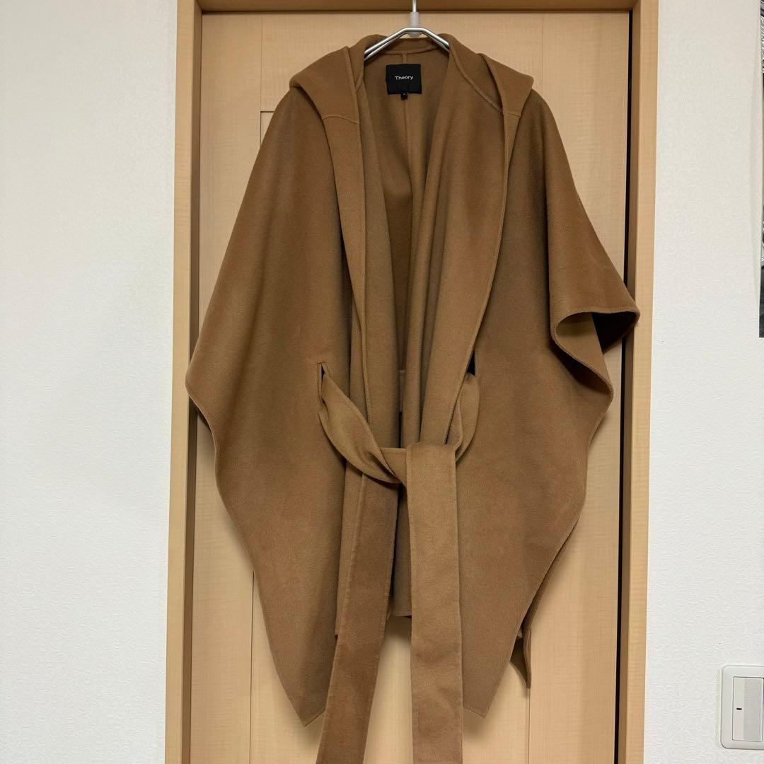 theory カシミヤ混ポンチョ 黒ケープ