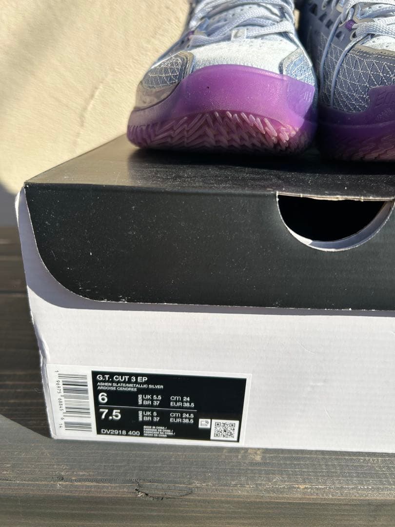 NIKE gt cut 3 gtカット　24.0cm