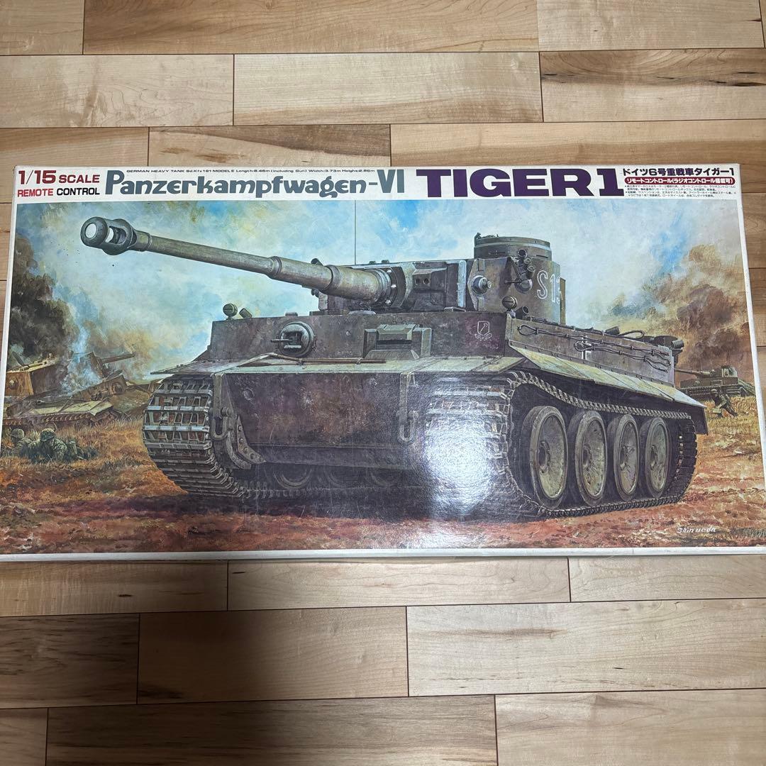 BANDAI 1/15 ドイツ6号重戦車タイガー1 リモコン BANDAI 1/15 ドイツ6号重戦車タイガー1 リモコン 高価