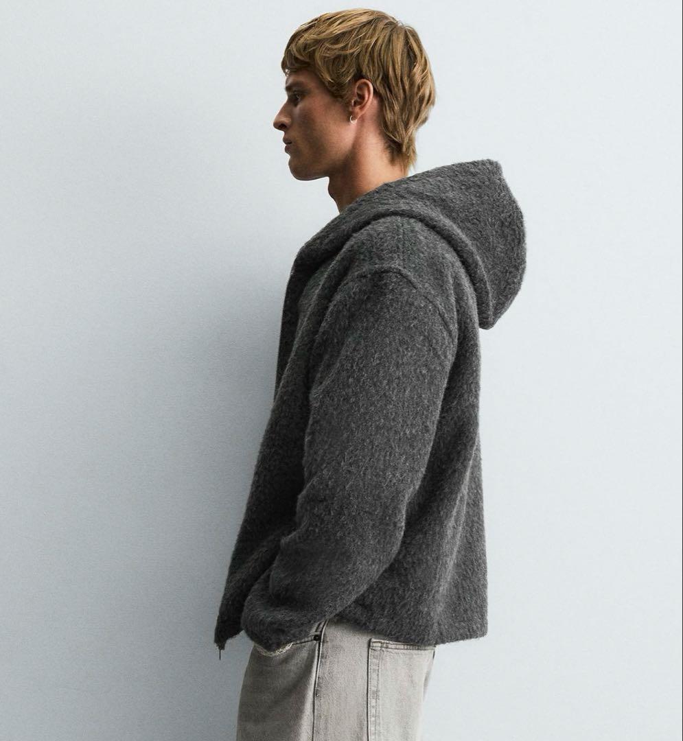 ZARA】／アワレガ酷似／フェイクファーシャツジャケット フード付き