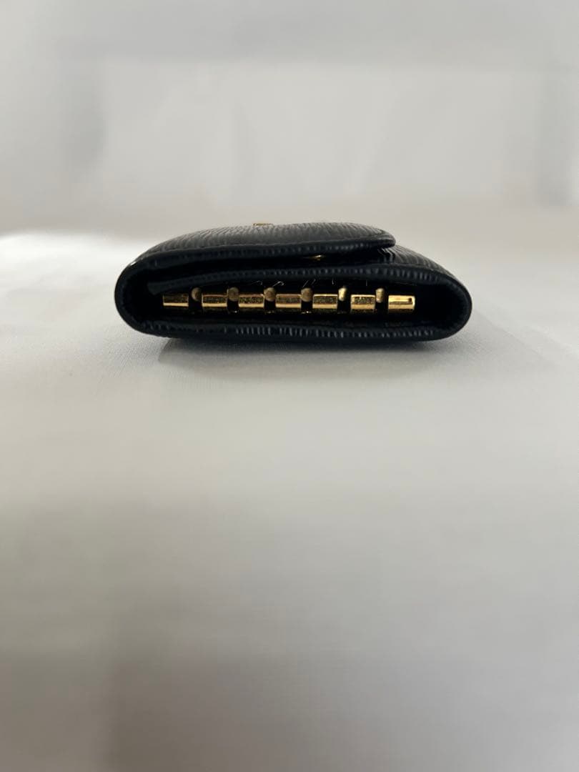 PRADA ブラック エピレザー キーケース