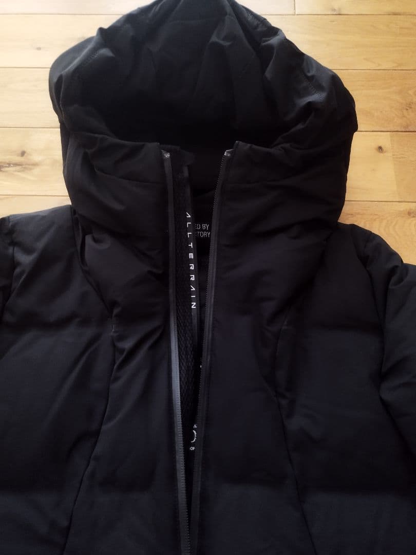 DESCENTE デサント 水沢ダウン S 黒 DAMOGK32U - メルカリ