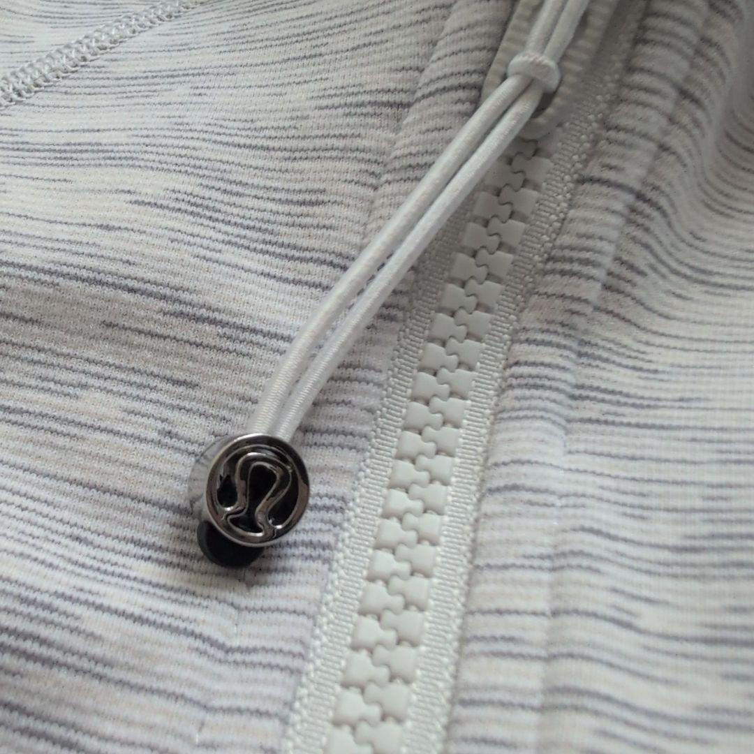 極美品】ルルレモン クロップDefineジップアップスウェットジャケット 8