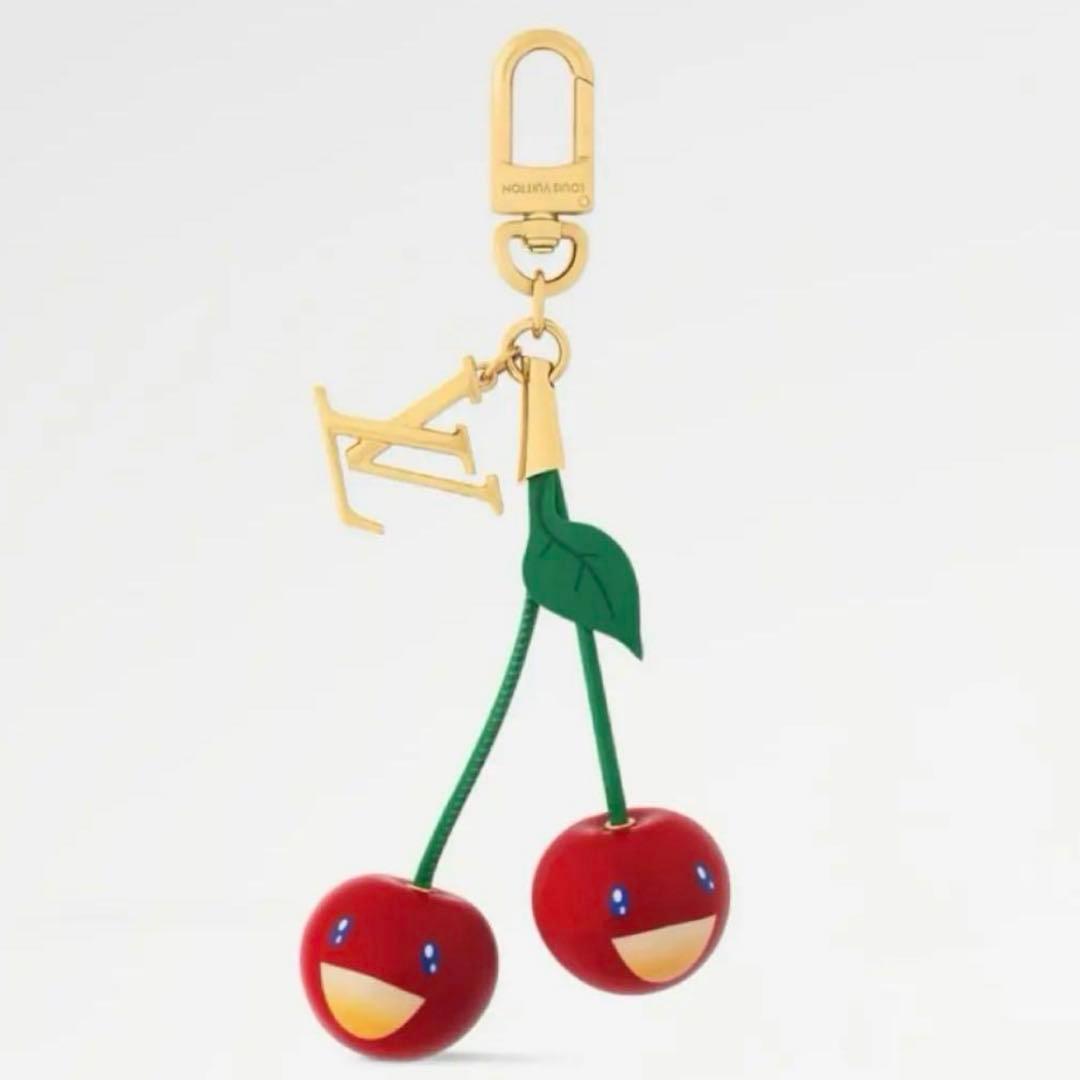 新品未使用♪ 第3章LV × TM バッグチャーム・チェリー M02476 - メルカリ