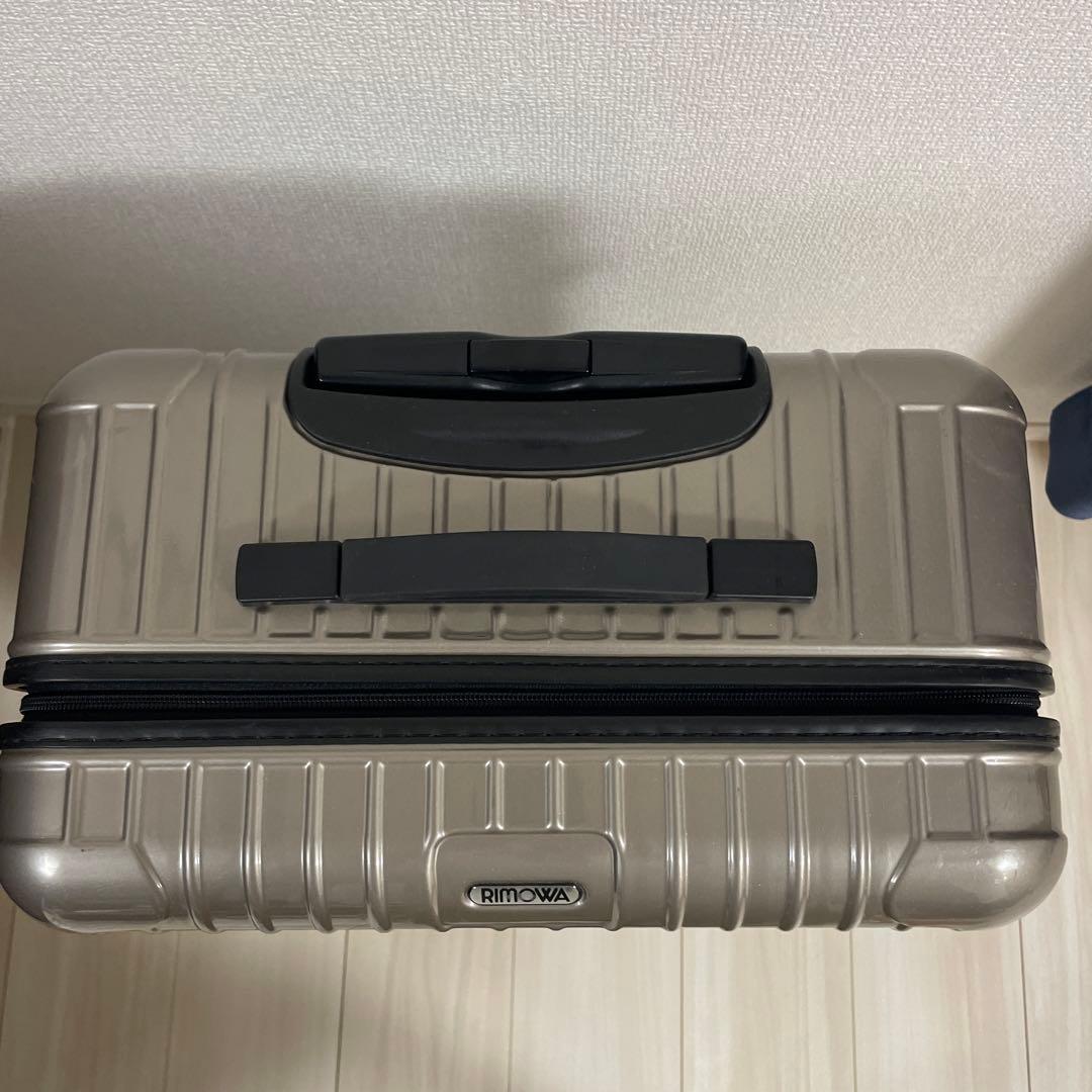 Harry 様専用‼️RIMOWA サルサ63L2輪 廃盤 - メルカリ