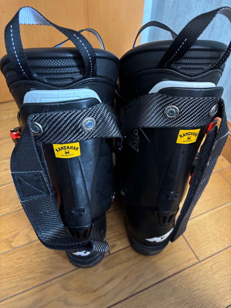 Nordica DOBERMANN GP90 25.5cm おまけあり