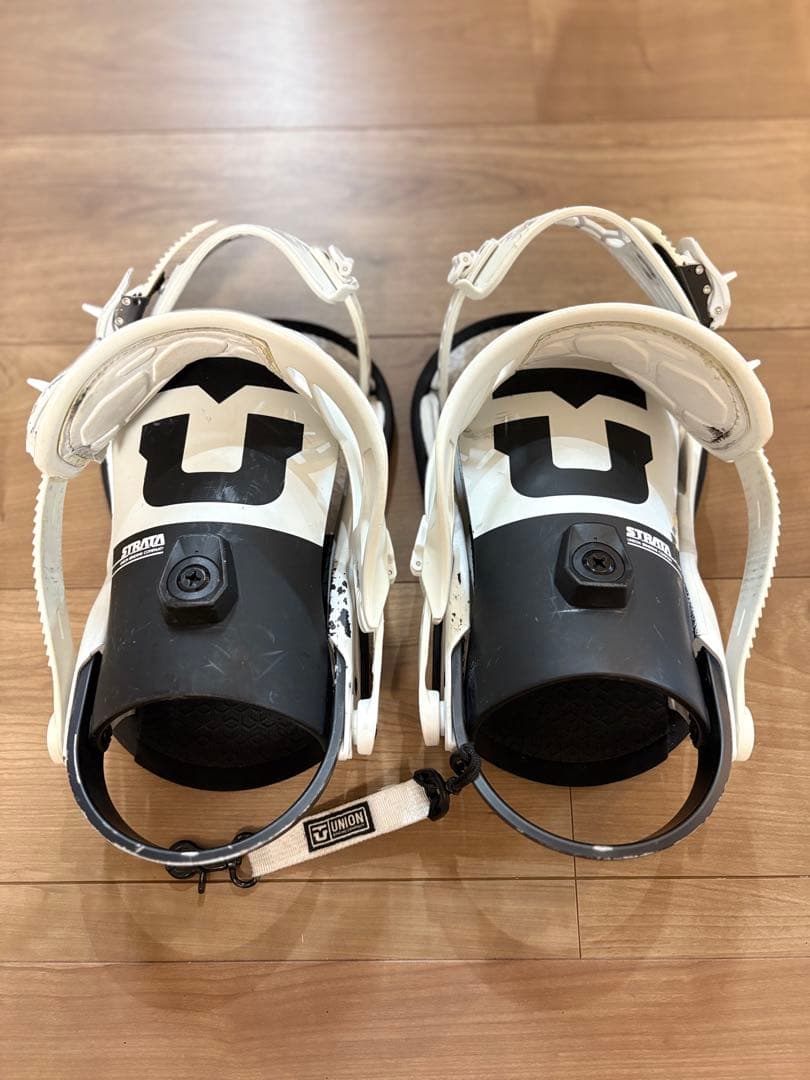 Opie Aditya 様　UNION BINDING STRATA M Opie Aditya 様 UNION BINDING STRATA M Union Strata Snowboard