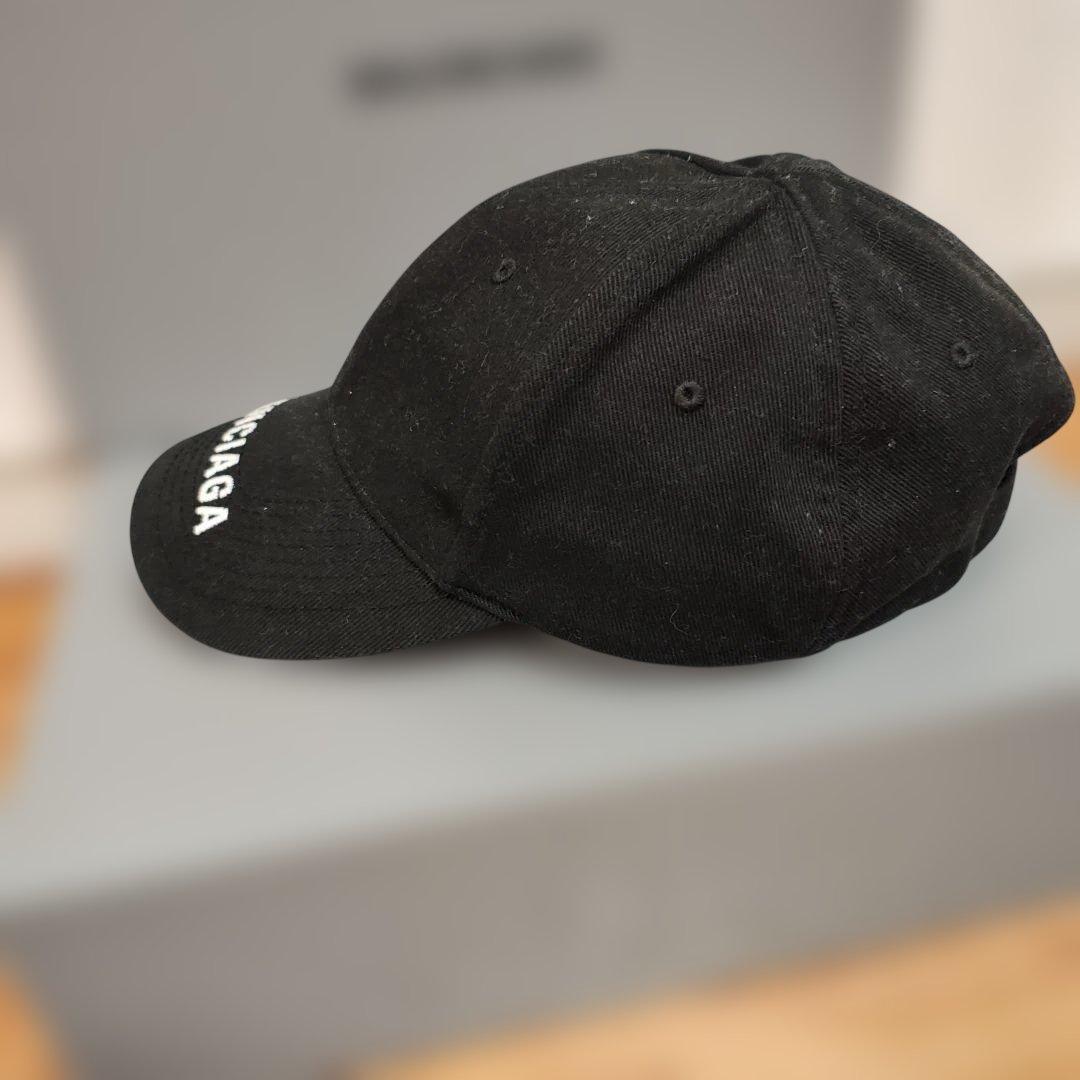 美品✨️BALENCIAGA ブラックキャップ - メルカリ