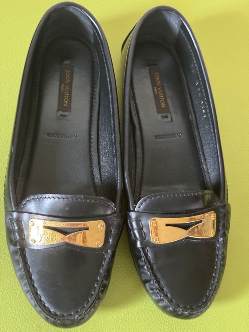 Louis Vuitton ブラック ローファー Louis Vuitton ブラック ローファー LOUIS VUITTON ブラック