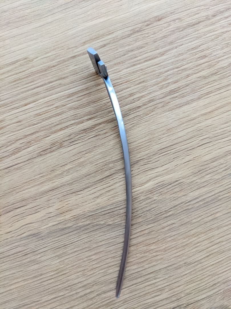 コレットマルーフ】メタルピカソヘアピン サテンシルバー コレット