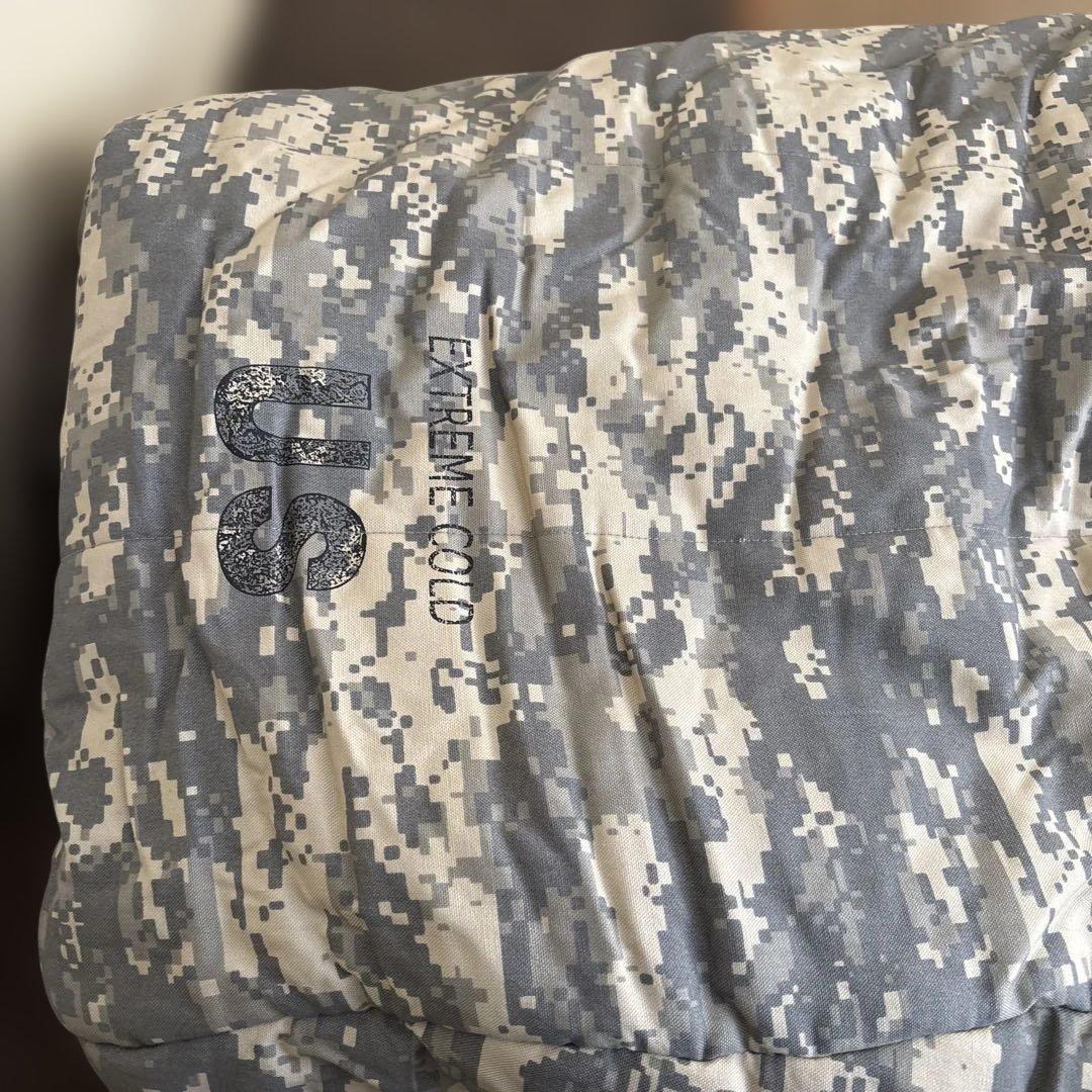 XTONZ シュラフ ダウン100% ミリタリー 新品 710688 - メルカリ