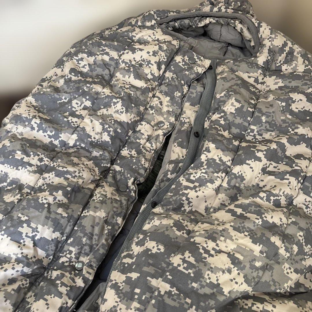 XTONZ シュラフ ダウン100% ミリタリー 新品 710688 - メルカリ