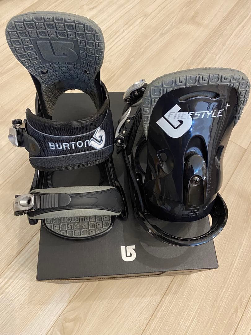 BURTON FREESTYLE ビンディング women's M レディース BURTON（バートン） 日本正規品 スノーボード ビンディング BURTON